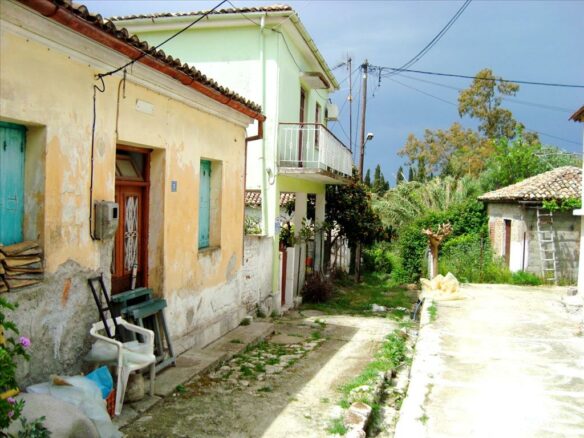 For Sale Detached House 215 M² In Corfu