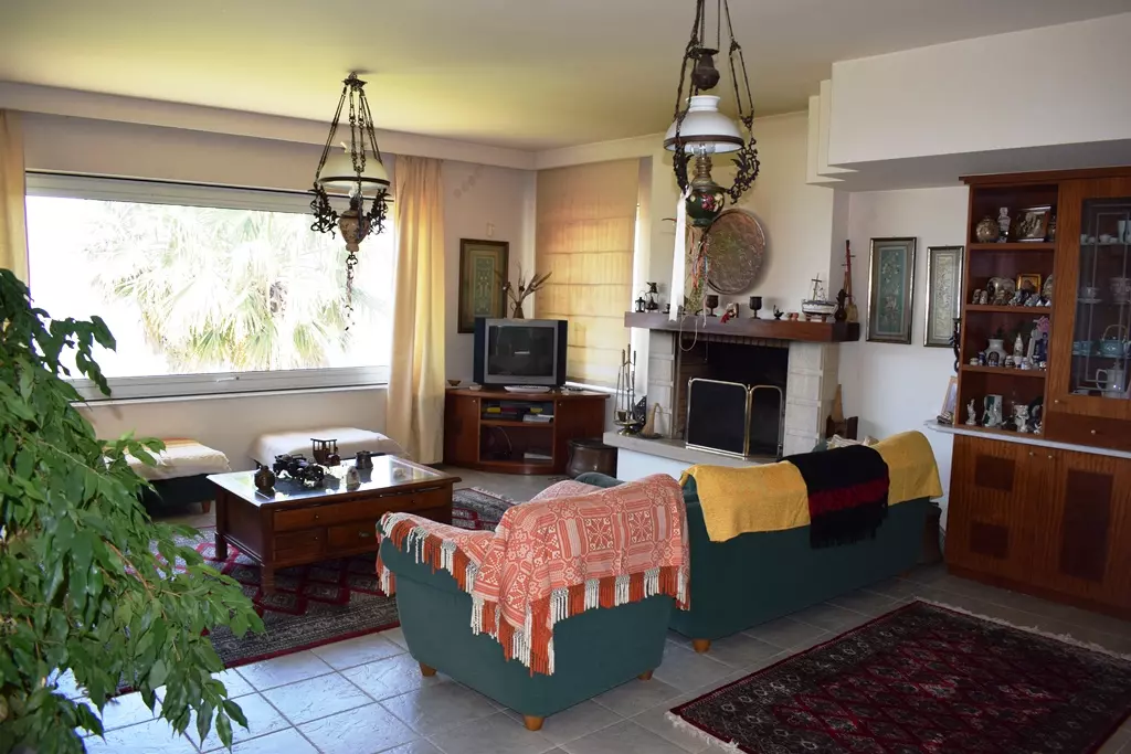 For Sale Villa 470 M² In Crete