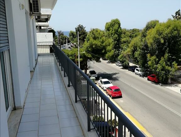Building In Voula, Greece (620 M²)