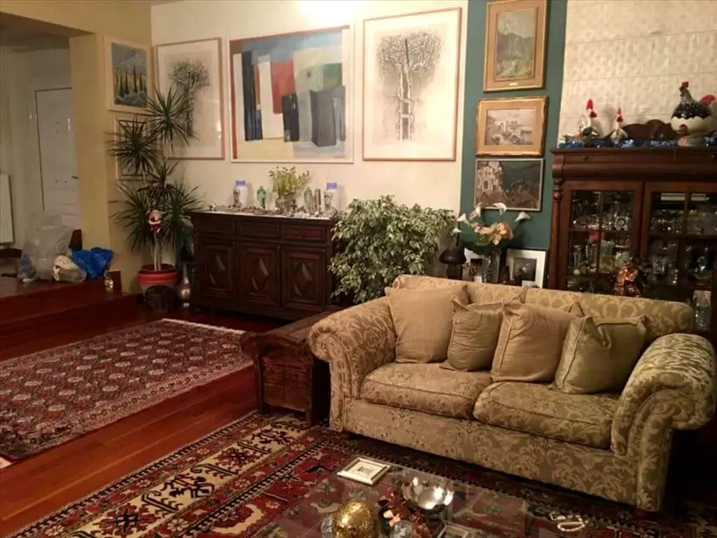 For Sale Detached House 430 M² In Athens