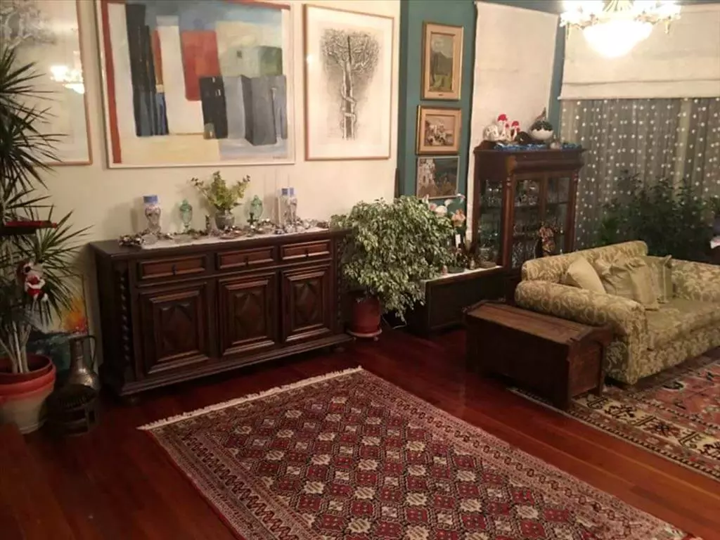 For Sale Detached House 430 M² In Athens
