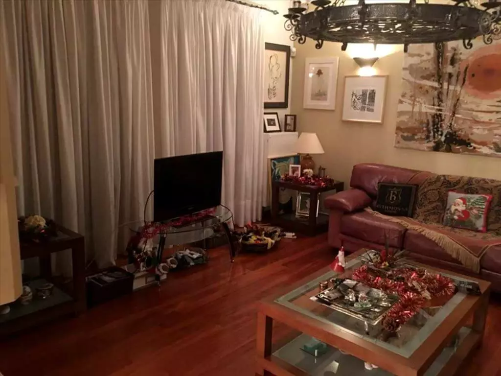 For Sale Detached House 430 M² In Athens