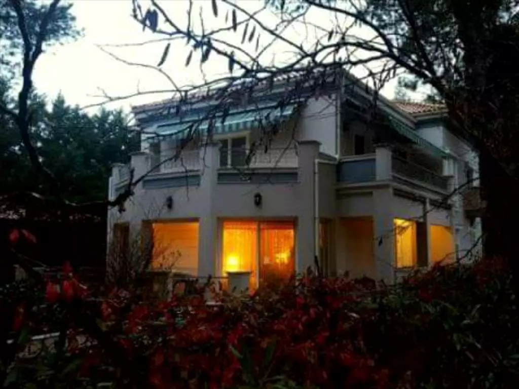 For Sale Detached House 430 M² In Athens