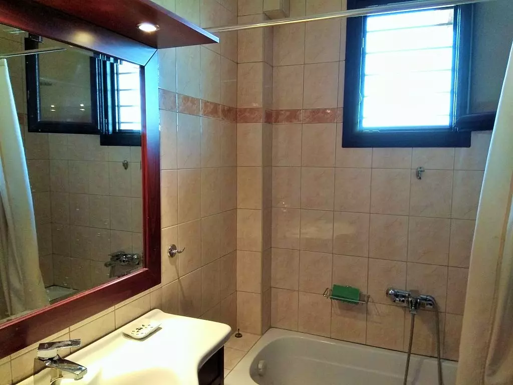 For Sale Detached House 400 M² In Chalkidiki