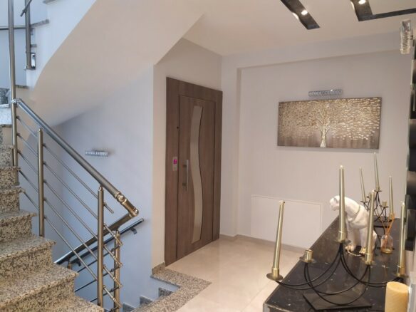 5-bedroom Villa In Kassandra, Greece (370 M²)