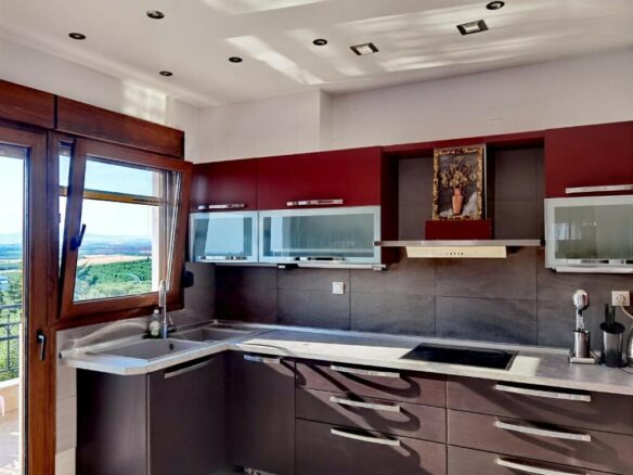 2-bedroom Villa In Nea Propontida, Greece (330 M²)