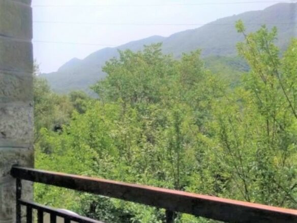 4-bedroom Detached House In Igoumenitsa, Greece (80 M²)
