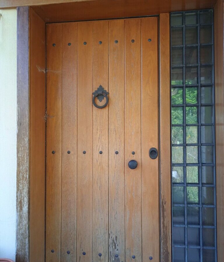 For Sale Detached House 300 M² In The Suburbs Of Thessaloniki