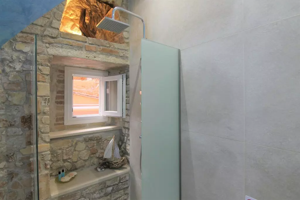 2-bedroom Flat In Corfu, Greece (59 M²)