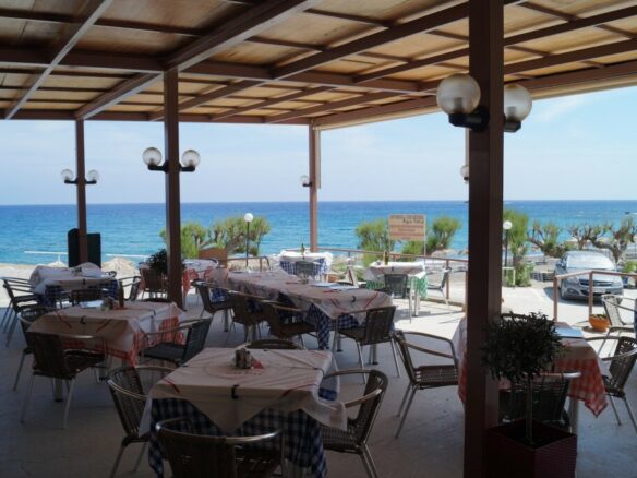 Business In Siteia, Greece (300 M²)