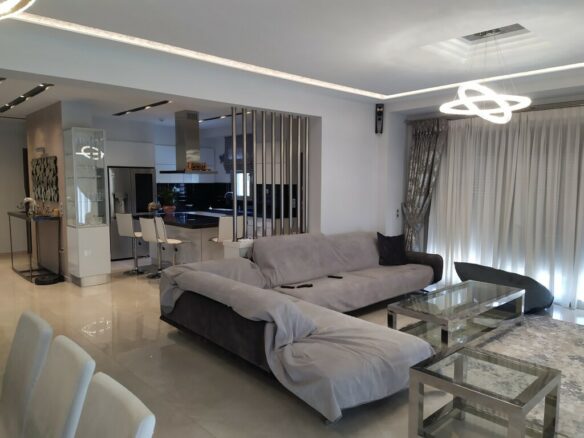 5-bedroom Villa In Kassandra, Greece (370 M²)