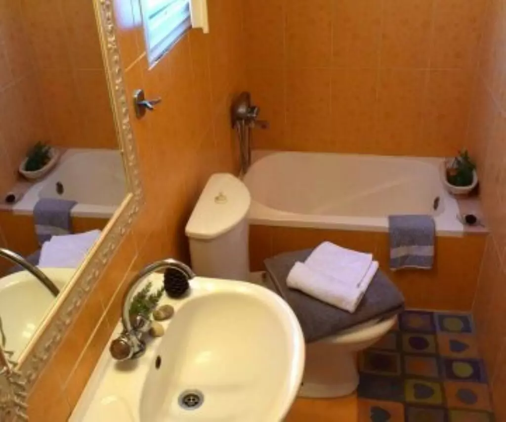 For Sale Detached House 180 M² In Corfu