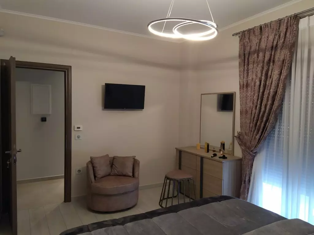 For Sale Villa 370 M² In Kassandra, Chalkidiki