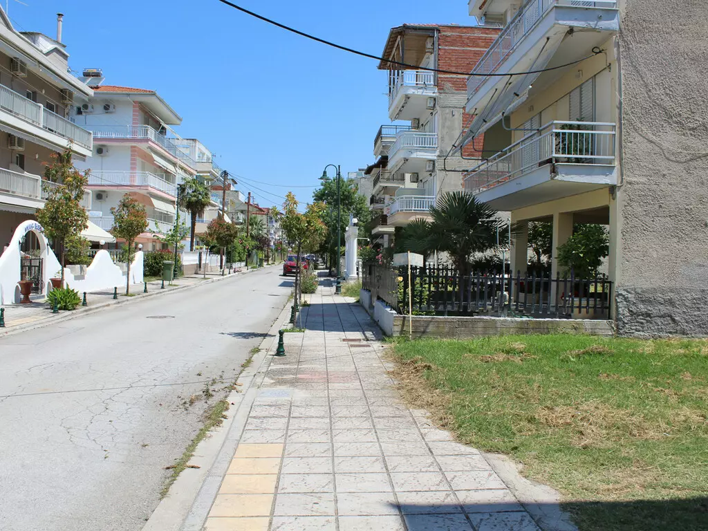 For Sale Land 250 M² On The Olympic Coast
