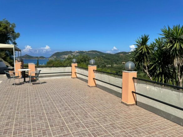 Hotel In Corfu, Greece (1.200 M²)