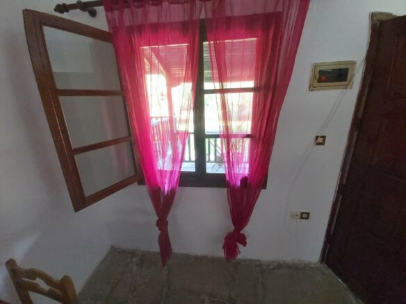 Business In Sithonia, Greece (200 M²)
