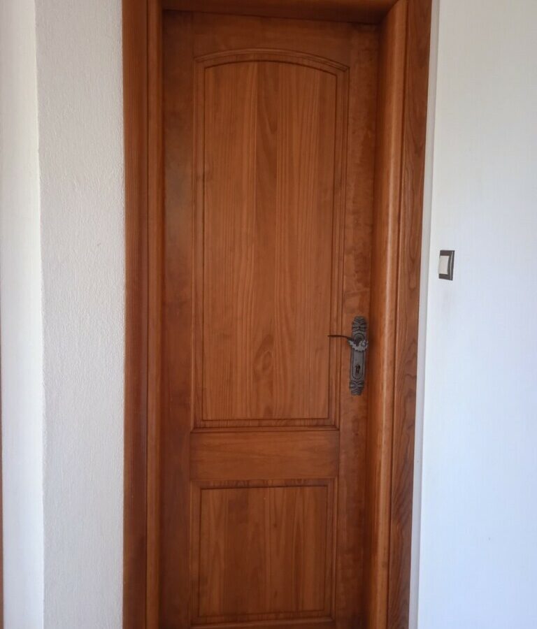 For Sale Detached House 300 M² In The Suburbs Of Thessaloniki