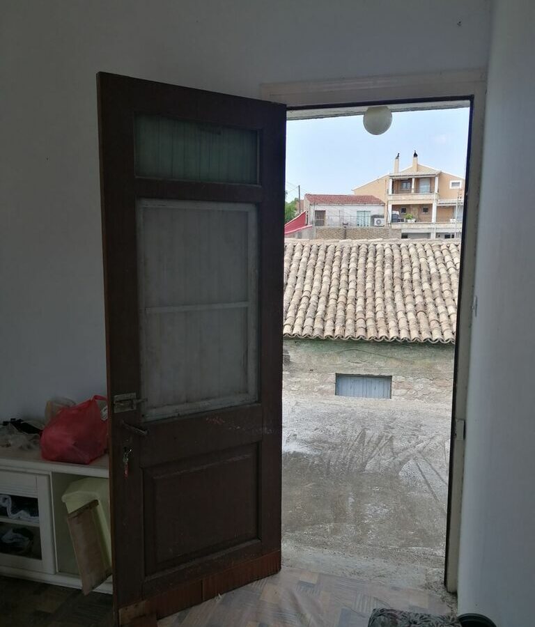 For Sale Detached House 215 M² In Corfu
