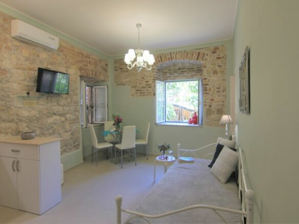 For Sale Flat 59 M² In Corfu