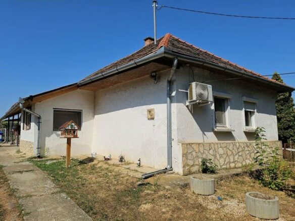 House Of 100 M² In Nagyhajmás, Baranya