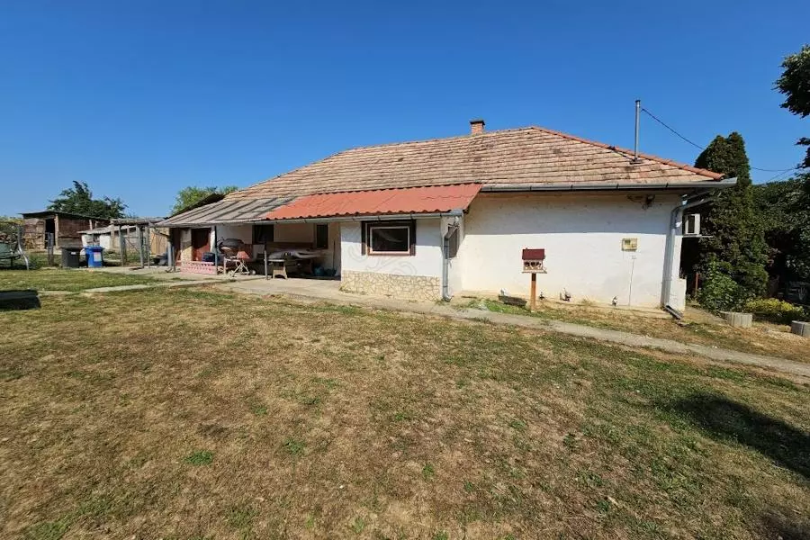 House Of 100 M² In Nagyhajmás, Baranya