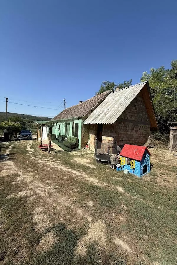 House In Koppányszántó, Tolna
