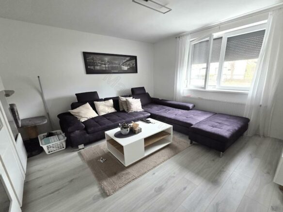 House Of 100 M² With 0 Features In Iharos, Somogy
