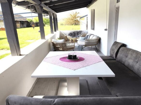 House Of 100 M² With 0 Features In Iharos, Somogy