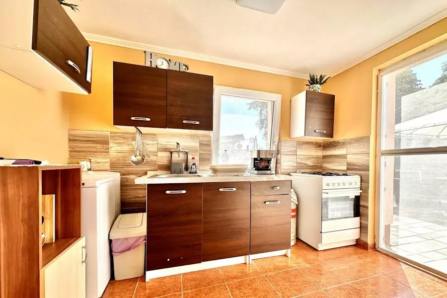 House Of 100 M² In Karmacs, Zala