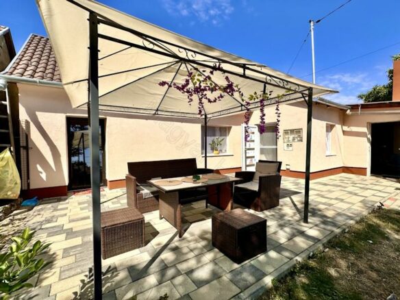 House Of 100 M² In Karmacs, Zala