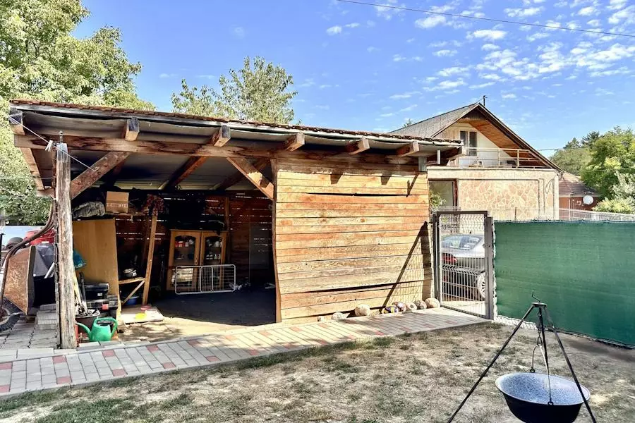 House Of 100 M² In Karmacs, Zala