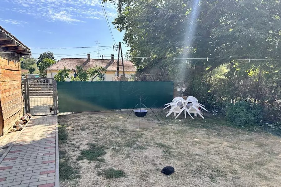 House Of 100 M² In Karmacs, Zala