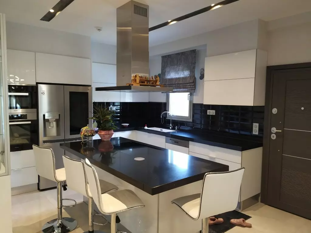 For Sale Villa 370 M² In Kassandra, Chalkidiki