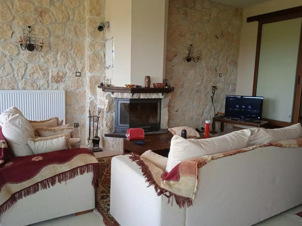 For Sale Detached House 300 M² In The Suburbs Of Thessaloniki