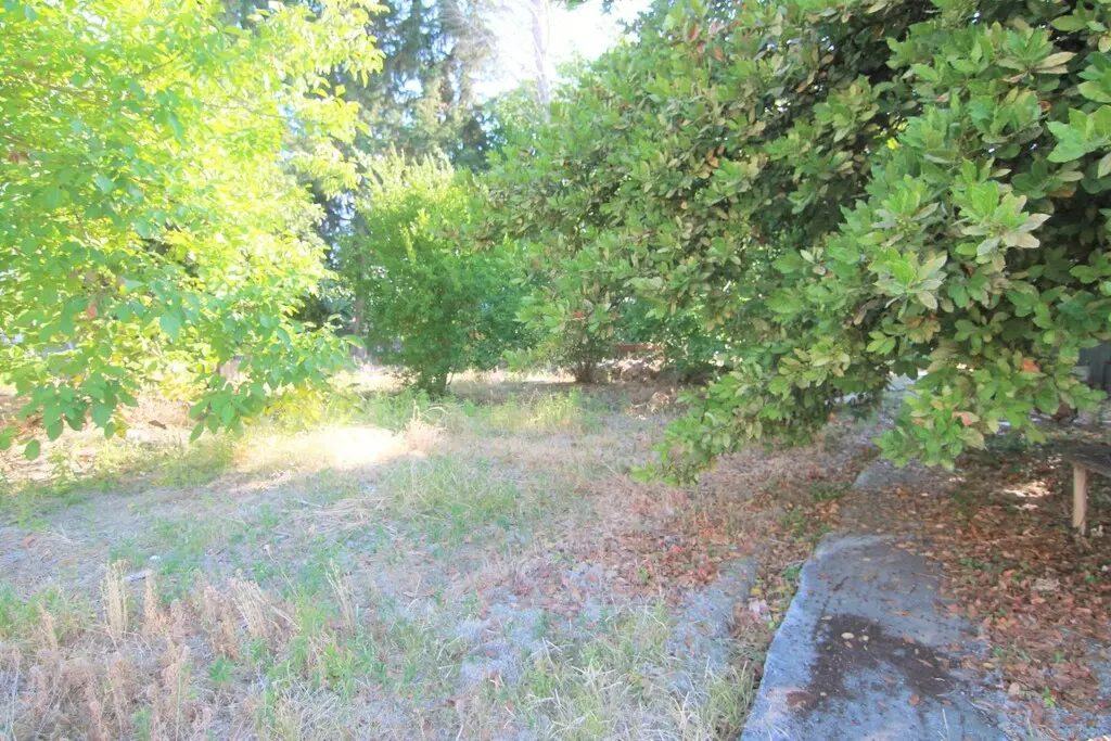 For Sale Land 1342 M² In Corfu