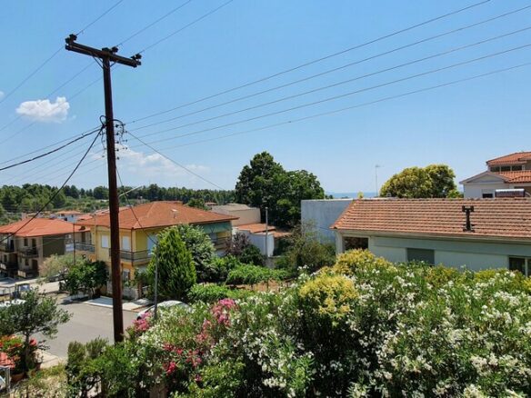3-bedroom Detached House In Poligiros, Greece (170 M²)