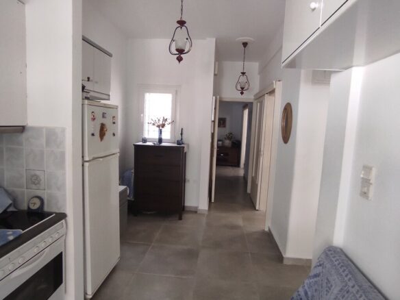1-bedroom Flat In Alimos, Greece (80 M²)