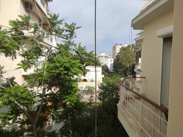 1-bedroom Flat In Alimos, Greece (80 M²)