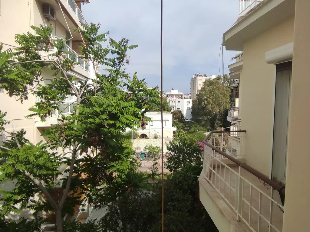 1-bedroom Flat In Alimos, Greece (80 M²)