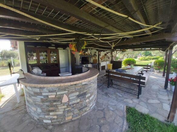 Business In Sithonia, Greece (200 M²)