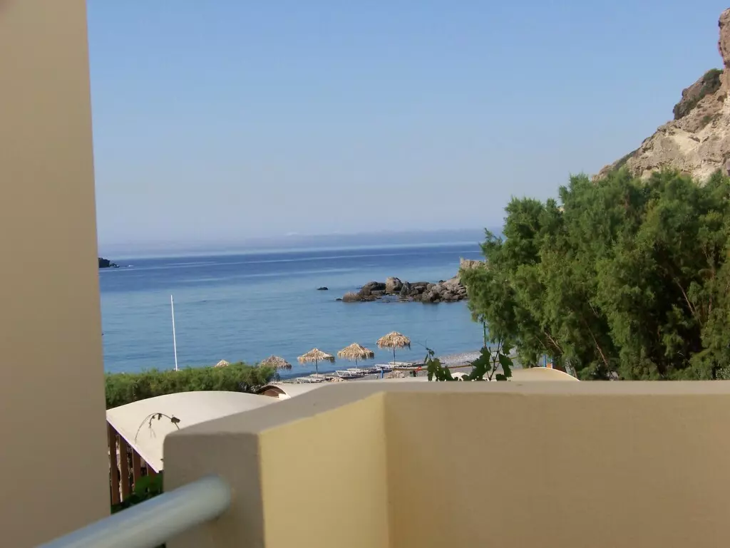 For Sale Business 300 M² In Crete