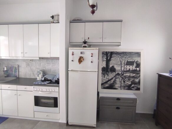 1-bedroom Flat In Alimos, Greece (80 M²)