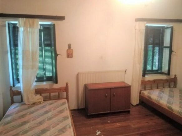 4-bedroom Detached House In Igoumenitsa, Greece (80 M²)