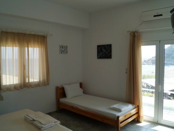 Business In Siteia, Greece (300 M²)