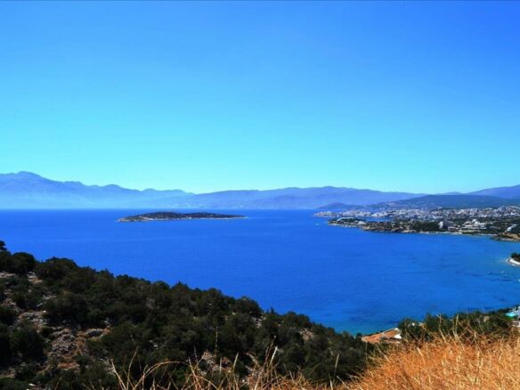 Land In Agios Nikolaos, Greece