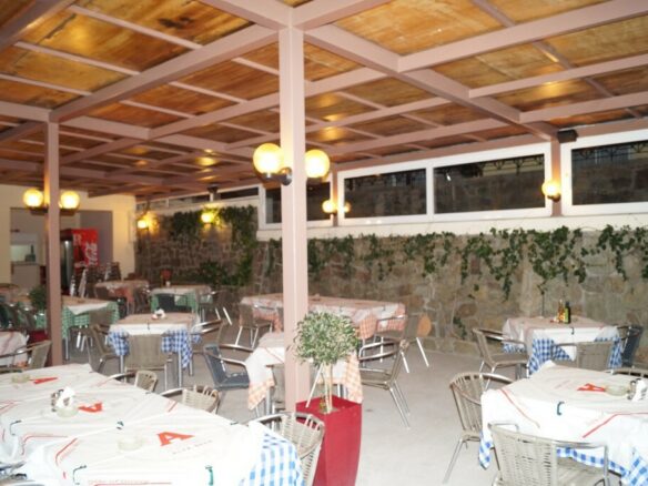 Business In Siteia, Greece (300 M²)