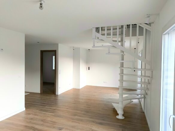 House Of 180 M² With Lake Views In Aiguebelette