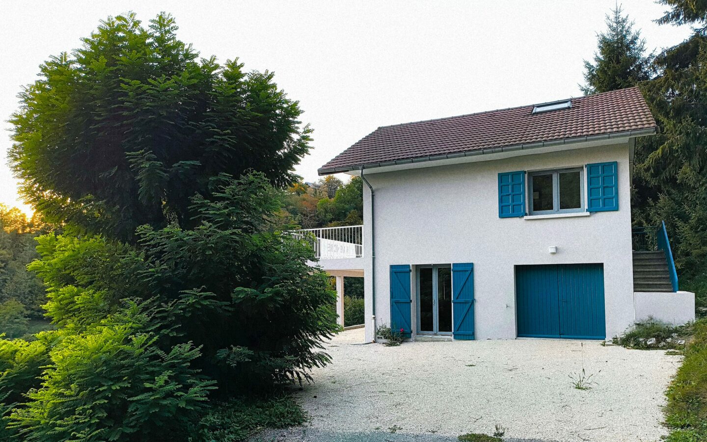 House Of 180 M² With Lake Views In Aiguebelette