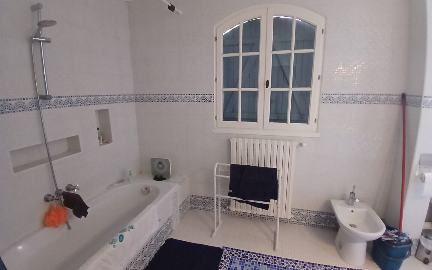 5-bedroom House In La Coquille, France (195 M²)