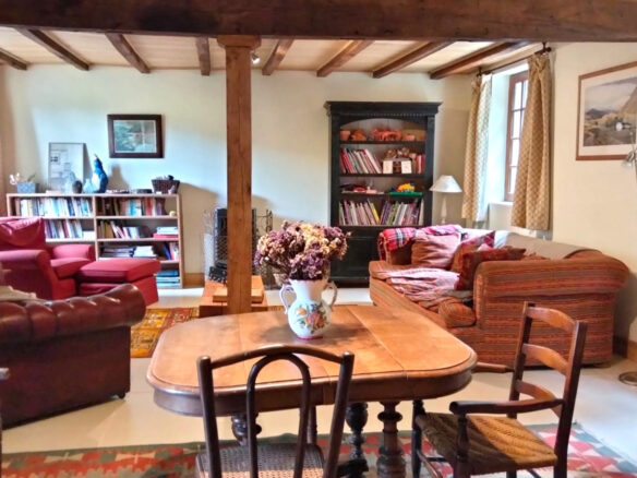 6-bedroom Mill In Nanteuil-en-vallee, France (294 M²)